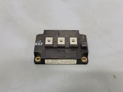 USED MITSUBISHI CM200DY-24E 2RG200B