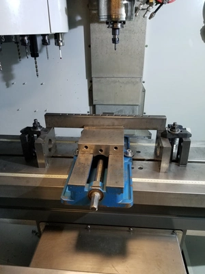 2019 HAAS Mini Mill 2 Vertical Machining Centers | Machinery Network (6)