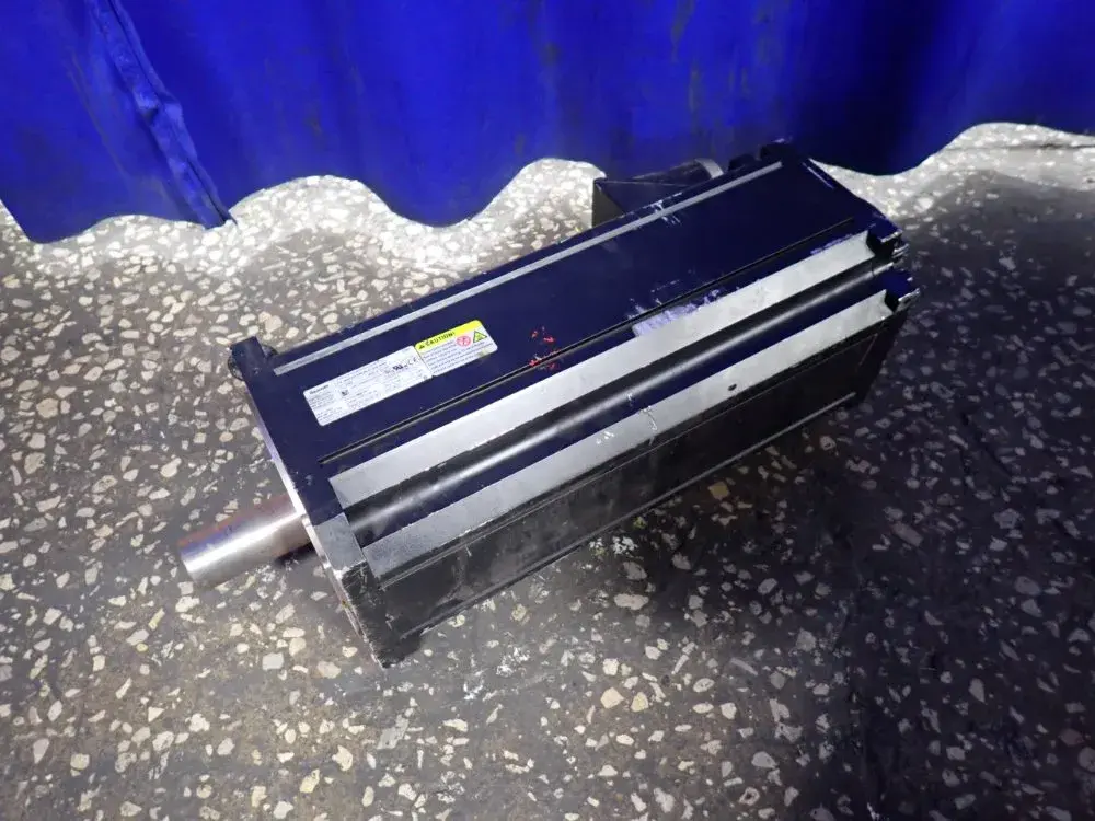 USED REXROTH MSK101E0300FNM1BG2NNNN