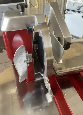 USED BERKEL 330M