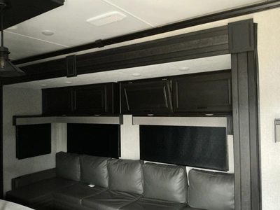 Used 2022 MESA RIDGE 395BHS Campers, Caravans, Motorhomes Michigan US | Miedema Asset Management Group #1372972