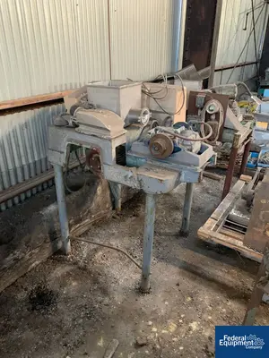 USED Fitzpatrick Fitzpatrick D6 Fitzmill, Screw Feed, S/S, 10 HP