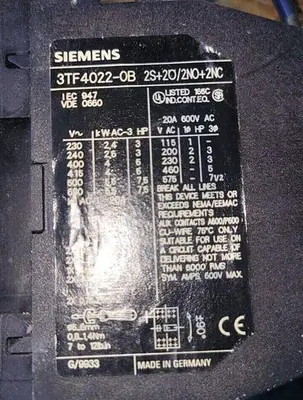 USED SIEMENS 3TF4022-0B 3TF022 2S+20/2N0+2NC