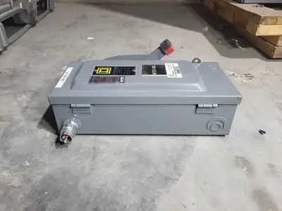USED SQUARE D CH361