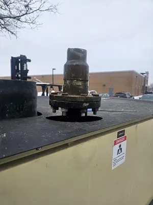 USED INGERSOLL RAND R-1600