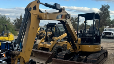 USED 2014 Caterpillar 305E CR