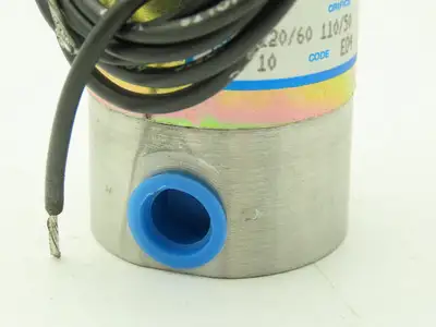 Honeywell Skinner V5D24900S Solenoid Valve 2-Way NC 120V 50 PSI 1/4" NPT