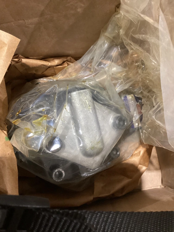 New | in-Stock CML VCM-SF-20-CG 20 Hydraulic Pumps Michigan US | iGAM Industrial Marketplace 4 #145216