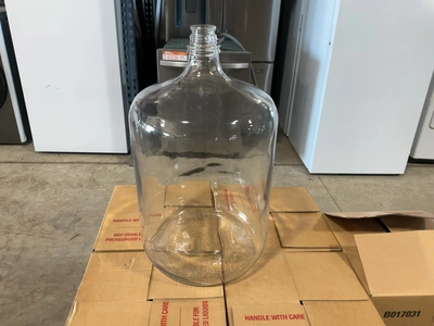 Used LOT OF (5) 6.5 GALLON CLEAR ITALIAN GLASS CARBOYS Glass equipment Michigan US | Miedema Asset Management Group #1580134