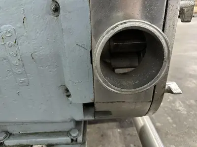 USED WAUKESHA FLUID HANDLING 220