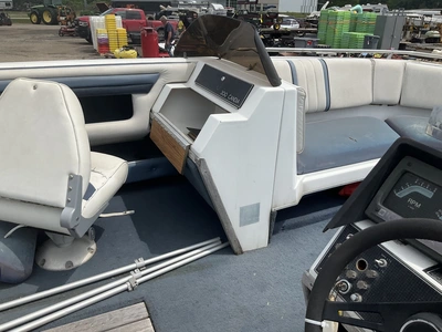 Used 1987 FOUR WINNS 200 CANDIA Boats (Misc) Michigan US | Miedema Asset Management Group #1341114