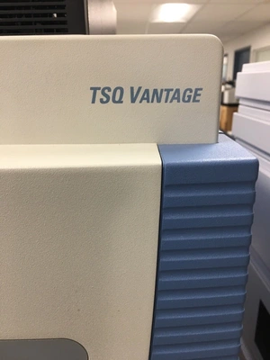 Used Thermo Scientific Vantage Miscellaneous Laboratory Equipment California US | CAL-L Enterprises #1459475