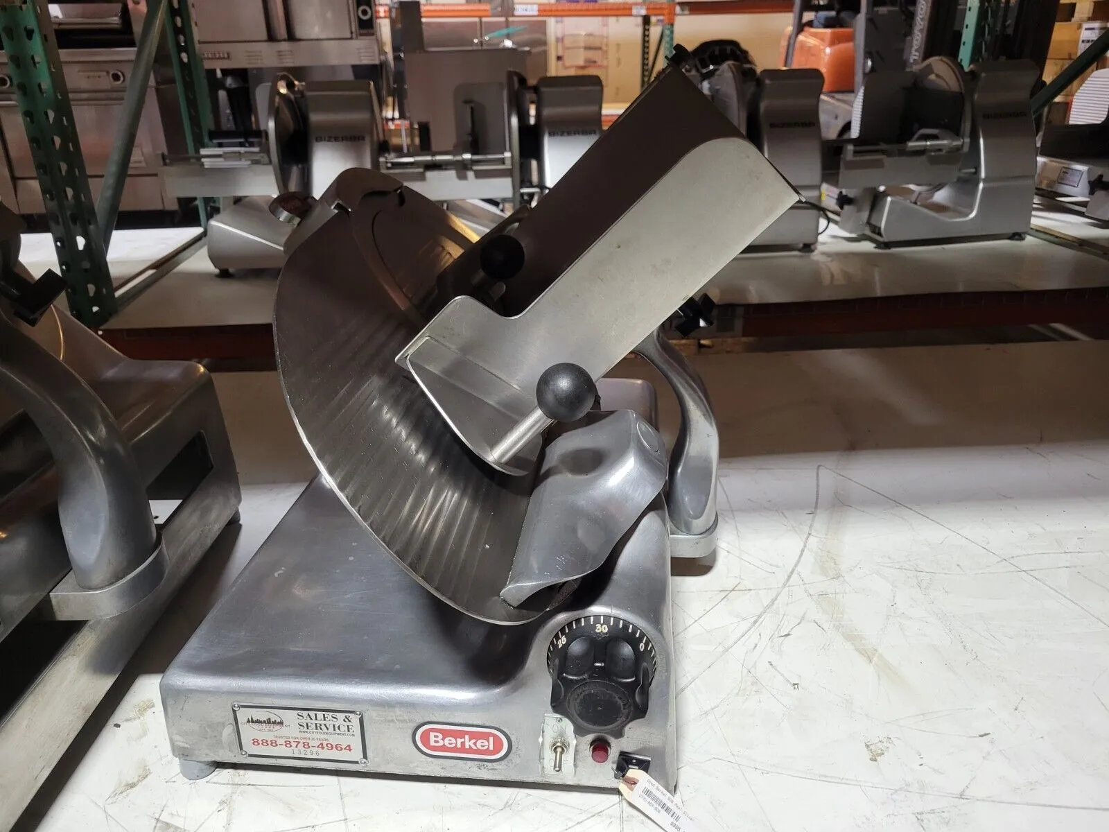 Used Berkel 808 Meat Slicer – Gravity Feed, 12.5" Blade, Dual-Action Sharpener