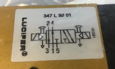 LUCIFER 347 L 92 01 DOUBLE SOLENOID VALVE 347L9201 + 2 ea. DA01C2 6D