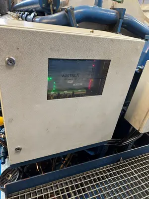 1998 WARTSILA Vasa 18V32DF Générateur AC Cogénération | Perry Equipment (13)