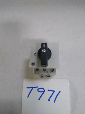 USED Allen-Bradley 194E-A32-1753-Q