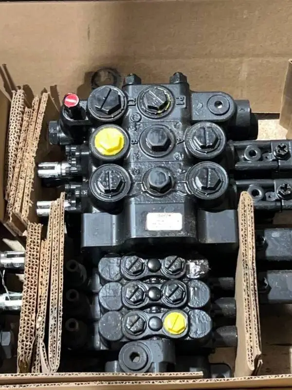 Hydraulic Valve Bank
