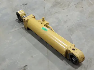 USED CATERPILLAR 180-8500