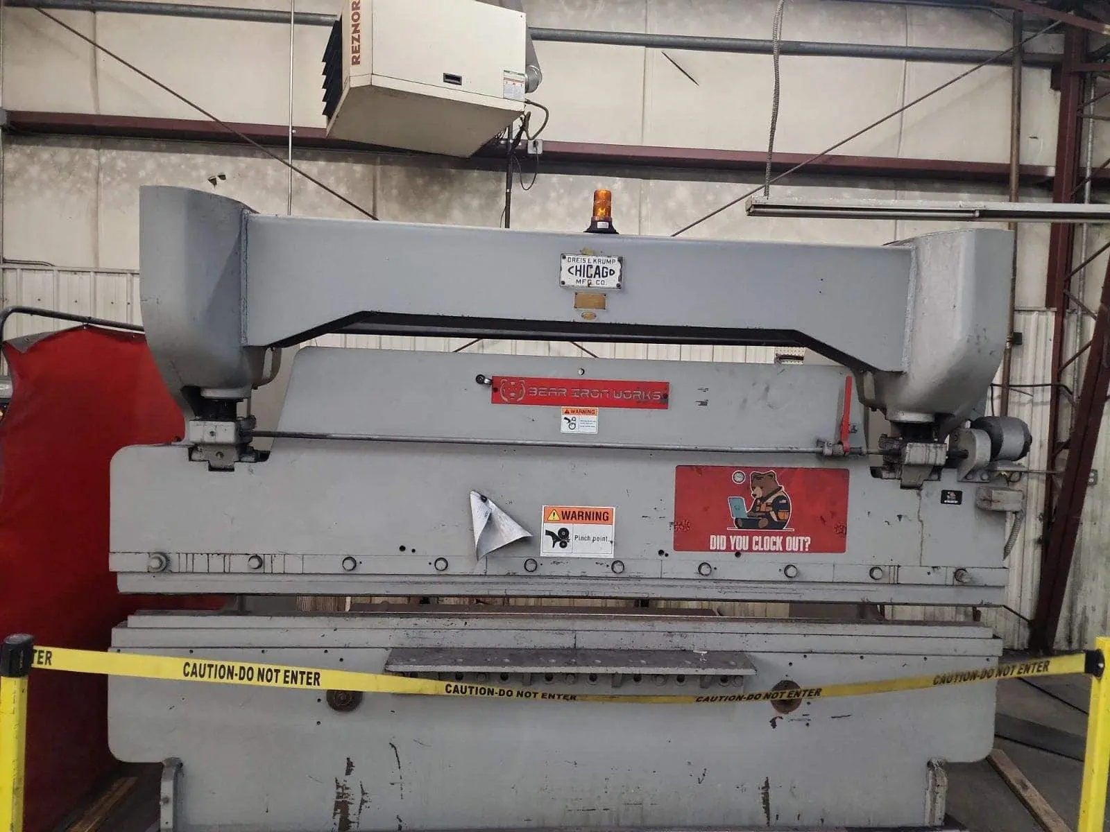 USED 1900 DRIES & KRUMP 8L10