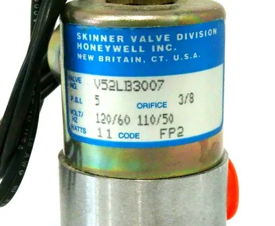 NEW HONEYWELL 52LB3007 SOLENOID VALVE