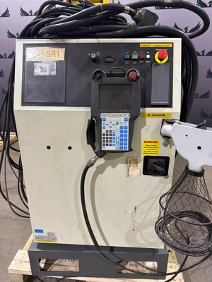 USED 2012 FANUC R-2000IB/210F + R30IB