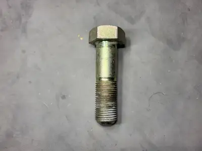 USED KOMATSU 01011-63320
