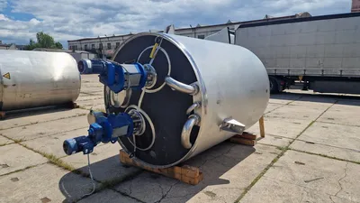 Hoeksma & Velt 6,000 Litre Stainless Steel Tanks | Perry Equipment (4)