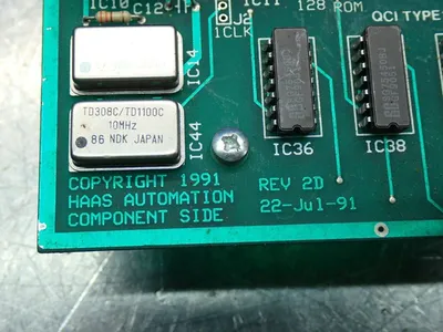 USED HAAS AUTOMATION 323051E