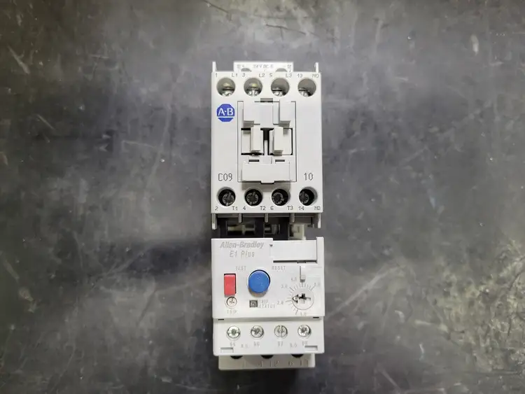 Used ALLEN-BRADLEY 100-C09EJ10 Switchgears British Columbia CA | Lenmark #242167