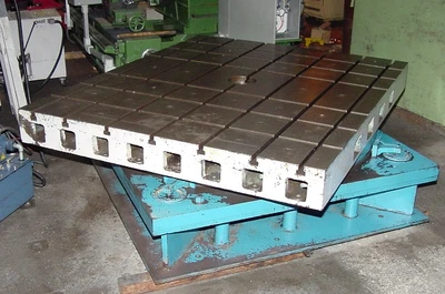 USED 1967 Giddings & Lewis Air Lift
