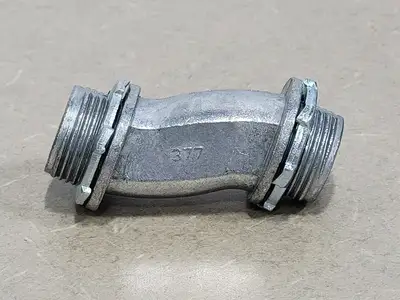 NEW THOMAS & BETTS HO 222