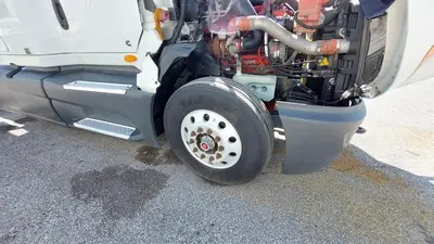 2019 INTERNATIONAL LT625 Sleeper Truck Tractor | Platinum Group (9)
