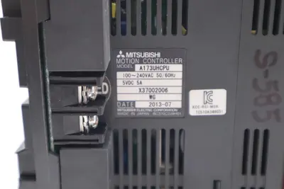 NEW MITSUBISHI A173UHCPU MOTION CONTROLLER W/ A178B-S1 8-SLOT BASE UNIT #L-702