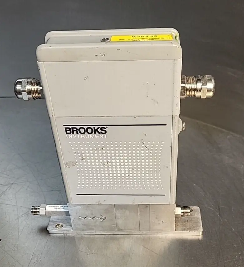 Brooks Instrument QMBC4L1B2D1A1ACH3A7A1DA Enclos.4X/IP66(BIN3.3.4)