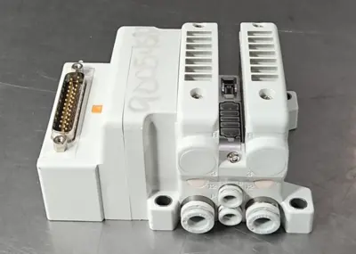 SMC VV5QC11-01C6FD0 Port Solenoid Valve (BIN434)