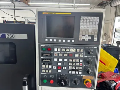 USED 2015 HYUNDAI WIA KIT250