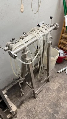 Used _UNKNOWN_ _UNKNOWN_ Filling Machines Indiana US | Brewhouse Equipment Group #1338434