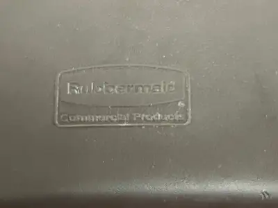 Used Rubbermaid Used Rubbermaid 35 Gallon Plastic Square 2 Door Trash Can on Casters - FG9 - SS406 Bins Illinois US | Falcon Restaurant Supply #1373570