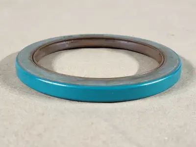 NEW SKF 33699