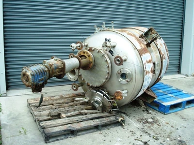 1430 L S/S Reactor With Radiator Jacket
