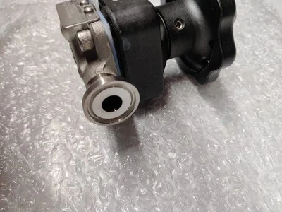 ITT Industries Pure  Flo .5″ 653813-001-0 Sanitary Diaphragm Valve Free Shipping