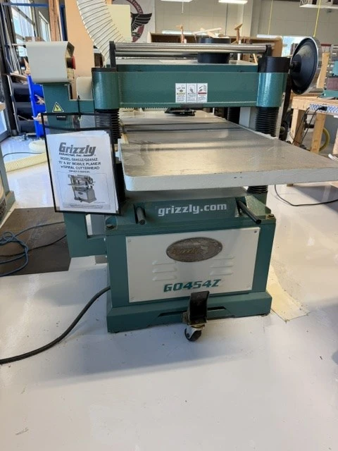 Used 2022 GRIZZLY GO454Z Woodworking Planers Texas US | MachineryMax #1518826