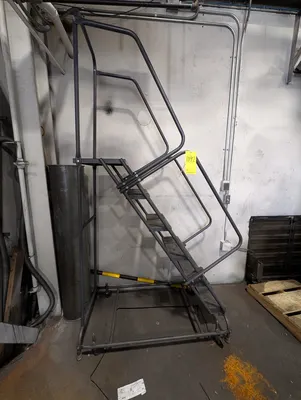 Ballymore 6-Step Portable Platform Staircase