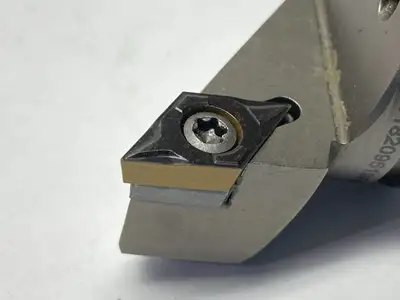 Used Kennametal SDJC Cutting Unit S-Clamping 1144422 Indexable Insert Michigan US | Maverick Industrial Sales #1397991