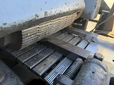 WOODS 12” PUSH-FEED MOULDER