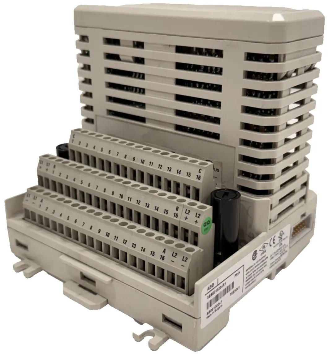 USED ABB 3BSE013234R1 / AI810