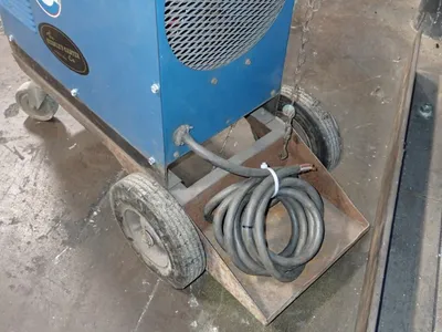 USED MILLER CP200
