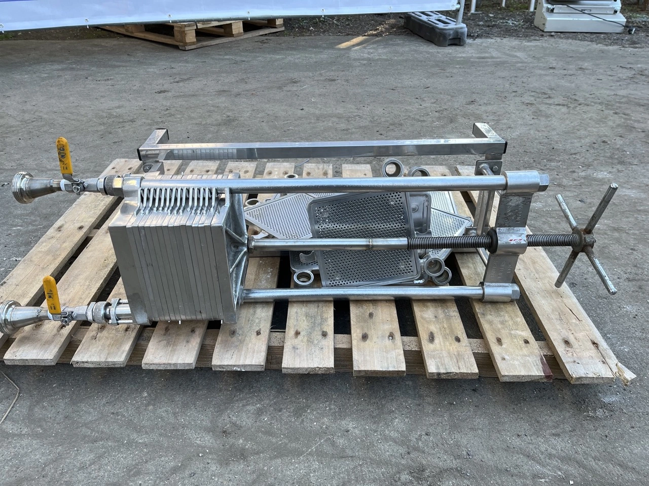 Filter Press 195mm Square Plates