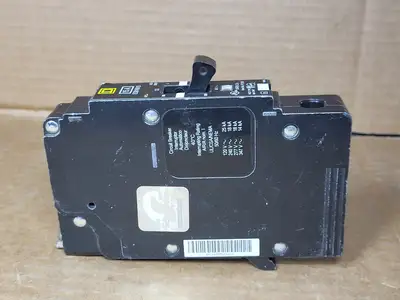 Used SCHNEIDER ELECTRIC EDB16015 Switchgears British Columbia CA | Lenmark #913576