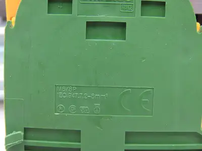 Entrelec Terminal Block DIN Rail Lot of 140